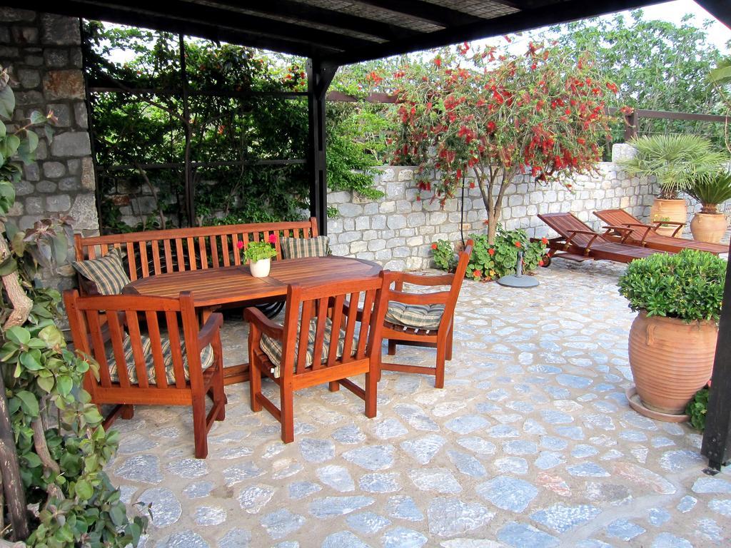 גיתיו Estia Holiday מראה חיצוני תמונה